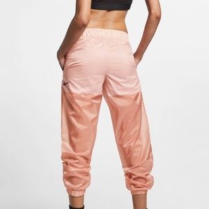 Nike Sportswear Tech Pack Women's Woven Trousers XL